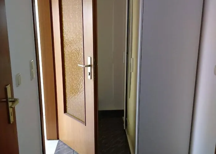 Flex Aparts - Moeblierte In شقة *