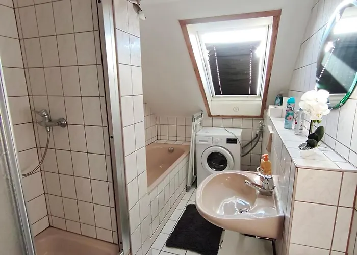 Flex Aparts - Moeblierte In *